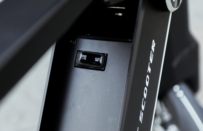 Xe điện gấp lạ mắt giá 15 triệu tại Việt Nam