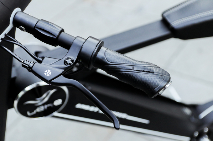 Xe điện gấp lạ mắt giá 15 triệu tại Việt Nam