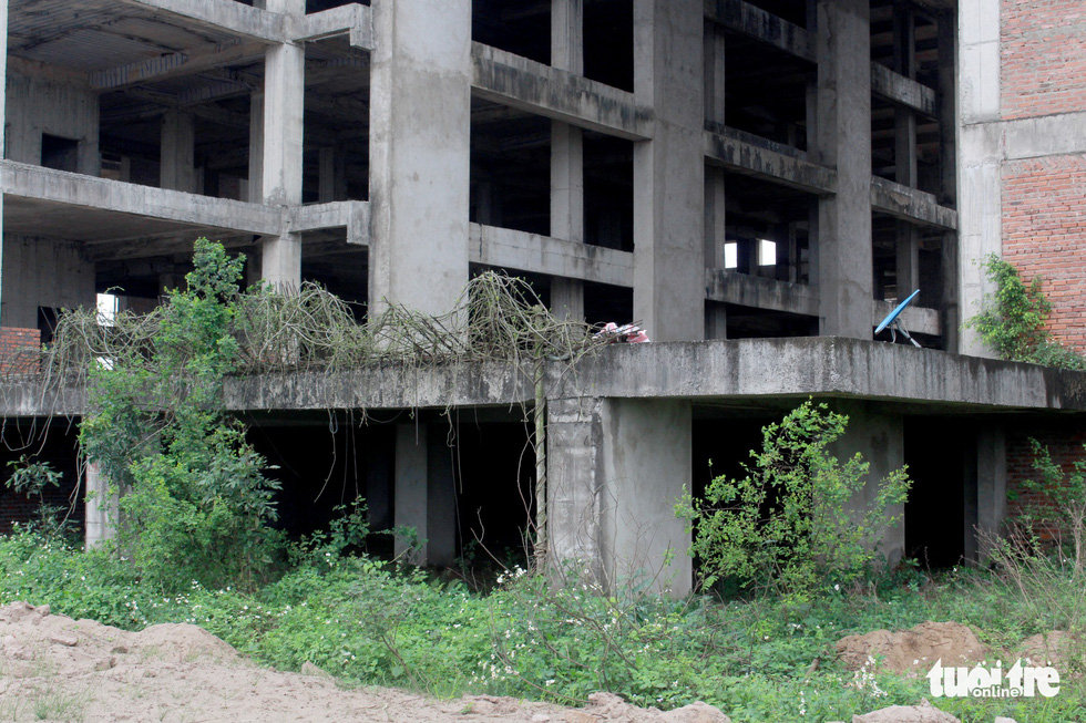 Bệnh viện ở Nam Định 850 tỉ xây 11 năm mới được khung nhà