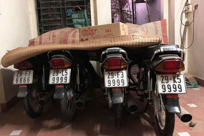 Tiết lộ bất ngờ về dàn xe Honda Dream biển tứ quý vừa rao bán 1,13 tỷ đồng