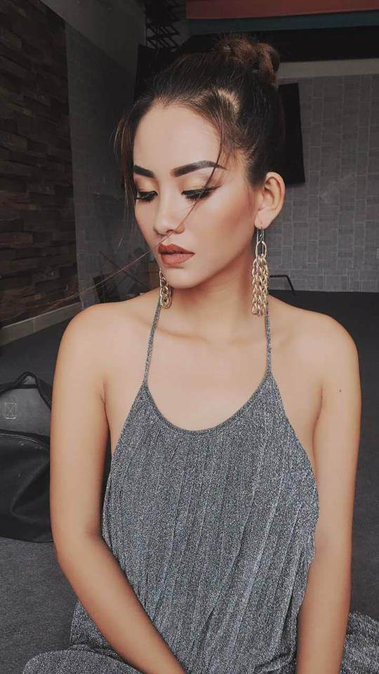 Người mẫu nude tố họa sĩ hiếp dâm tiết lộ việc công an đưa đến khách sạn tìm chứng cứ Người mẫu nude tố họa sĩ hiếp dâm tiết lộ việc công an đưa đến khách sạn tìm chứng cứ