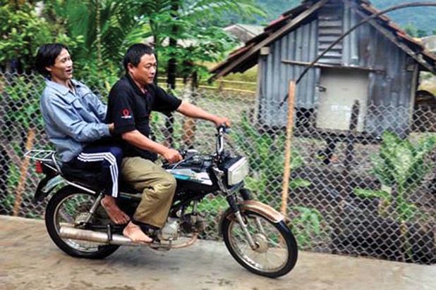 Cha con người rừng ở Quảng Ngãi từng gây sốt báo giới trong nước và quốc tế giờ ra sao?