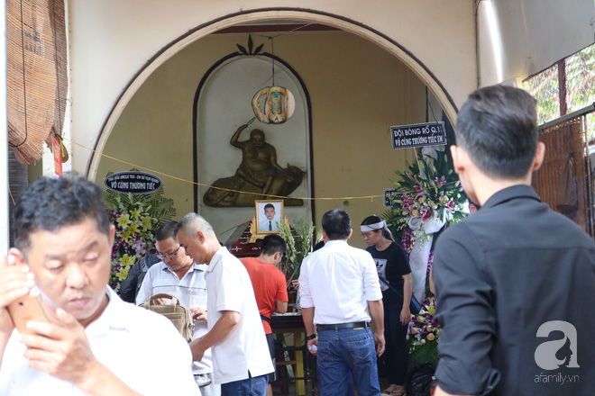 Phượt thủ tử vong tại Tà Năng – Phan Dũng được bạn quen qua mạng tới viếng: Tôi còn chưa gặp anh ấy một lần