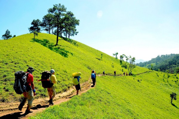 Trekking cung đường đẹp nhất Việt Nam Tà Năng - Phan Dũng: Bà mẹ trẻ kể lại giây phút đối mặt với cái chết