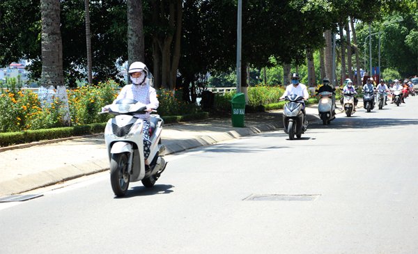 Dự báo thời tiết 24/5: Hà Nội trời nắng mạnh với nhiệt độ 36 độ C