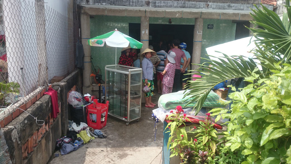 Long An: Đồ đạc trong nhà một hộ dân bỗng dưng bốc cháy không rõ nguyên nhân