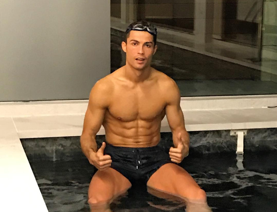 Bí quyết duy trì phong độ đỉnh cao của Ronaldo ở tuổi 33