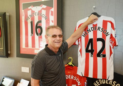 Henderson muốn tặng chiếc cúp Champions League cho bố bị ung thư