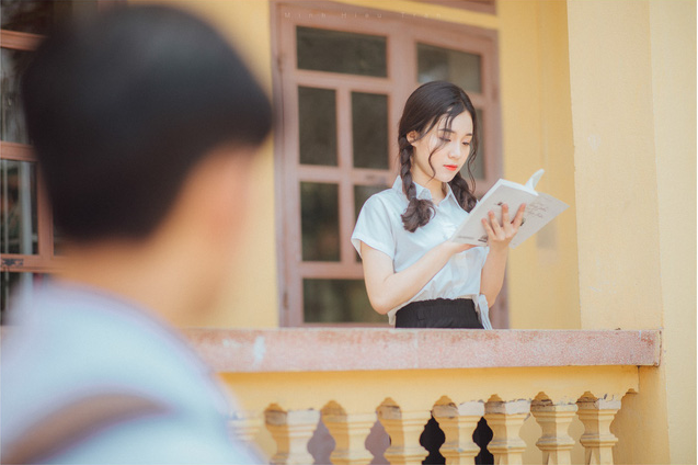 Bộ ảnh dắt em qua thanh xuân của đôi bạn học sinh giỏi: 17 tuổi, em đến bên tôi như định mệnh