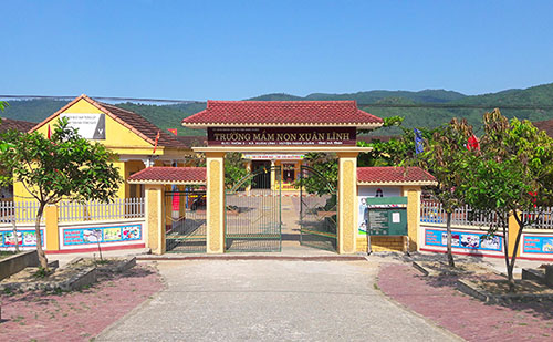 Phụ huynh đòi trường trả lại hơn 300 triệu tiền đóng góp tự nguyện