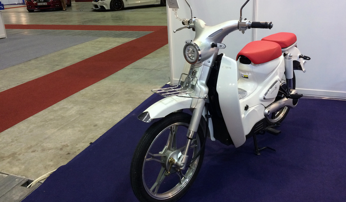 Xe điện ZS800TD - bản sao Honda Cub xuất hiện tại Việt Nam