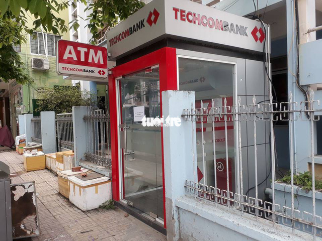 Đập phá ATM lúc rạng sáng, một du khách Nga bị tạm giữ