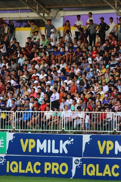 Xuân Trường ghi dấu ấn, HAGL thắng nghẹt thở SLNA