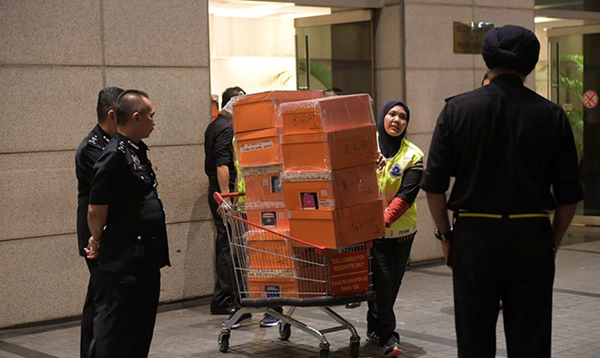 Malaysia tịch thu hơn 652 tỉ đồng liên quan tới ông Najib