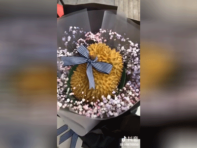 Tặng hoa xưa rồi, bây giờ sầu riêng mới là món quà không cô gái nào nỡ lòng từ chối!