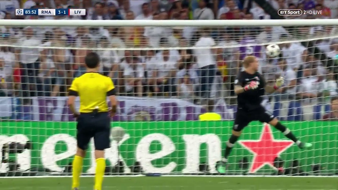 Biếu Real Madrid 2 bàn thắng, thủ môn Liverpool sáng nhất Champions League