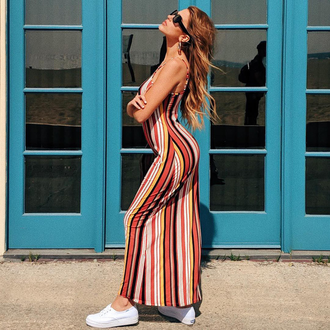 Diện loạt items họa tiết cầu vồng này, các nàng sẽ tỏa sáng rực rỡ hơn cả nắng hè