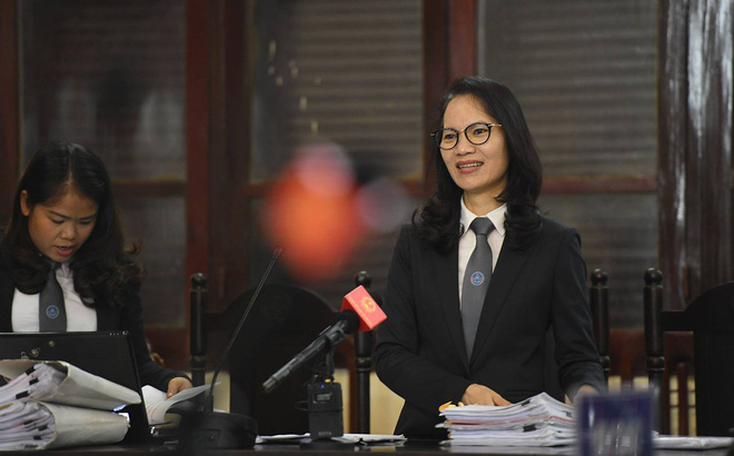 Nóng: Tòa xét xử BS Lương bất ngờ muốn quay lại phần xét hỏi, có thể do lộ lỗi đánh máy của Bộ Y tế