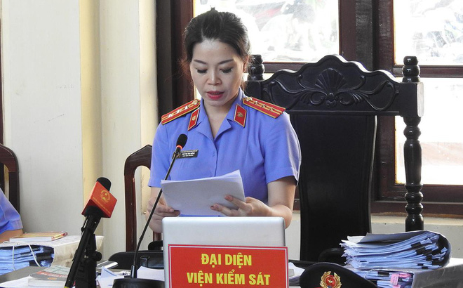 Bất ngờ tại tòa xét xử BS Lương: Viện kiểm sát trách Bộ Y tế gây hiểu nhầm nghiêm trọng! Bất ngờ tại tòa xét xử BS Lương: Viện kiểm sát trách Bộ Y tế gây hiểu nhầm nghiêm trọng!