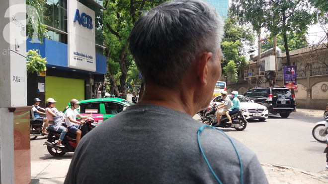 Người phụ nữ siết cổ lái xe ôm để cướp tài sản ở Hà Nội khai gì tại cơ quan công an?