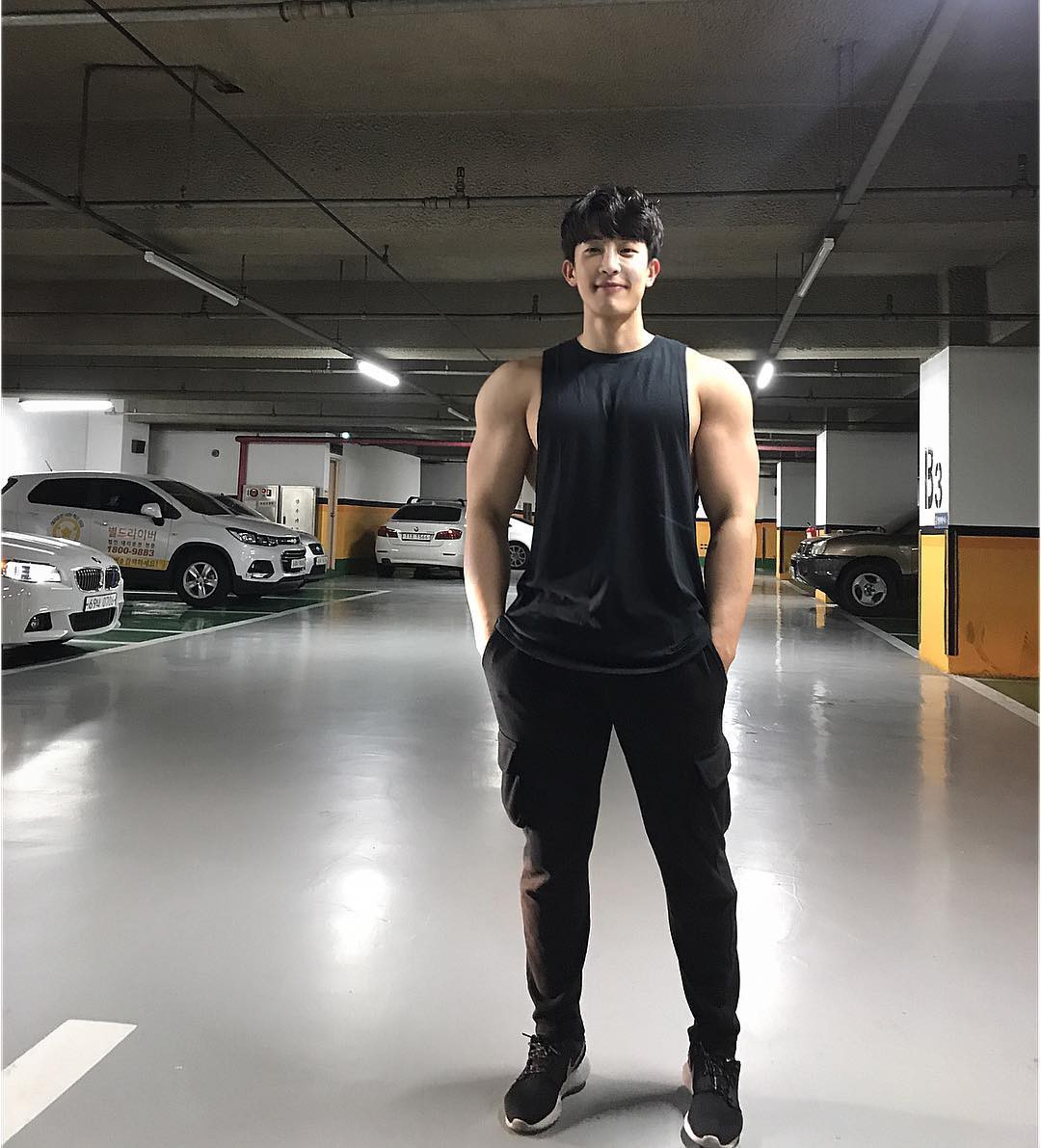 Hành trình lột xác từ ông chú bụng phệ thành trai trẻ 6 múi được ngưỡng mộ gần xa