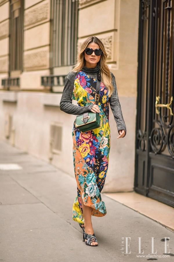 Chân ngắn đừng sợ, cứ tự tin mặc váy maxi!