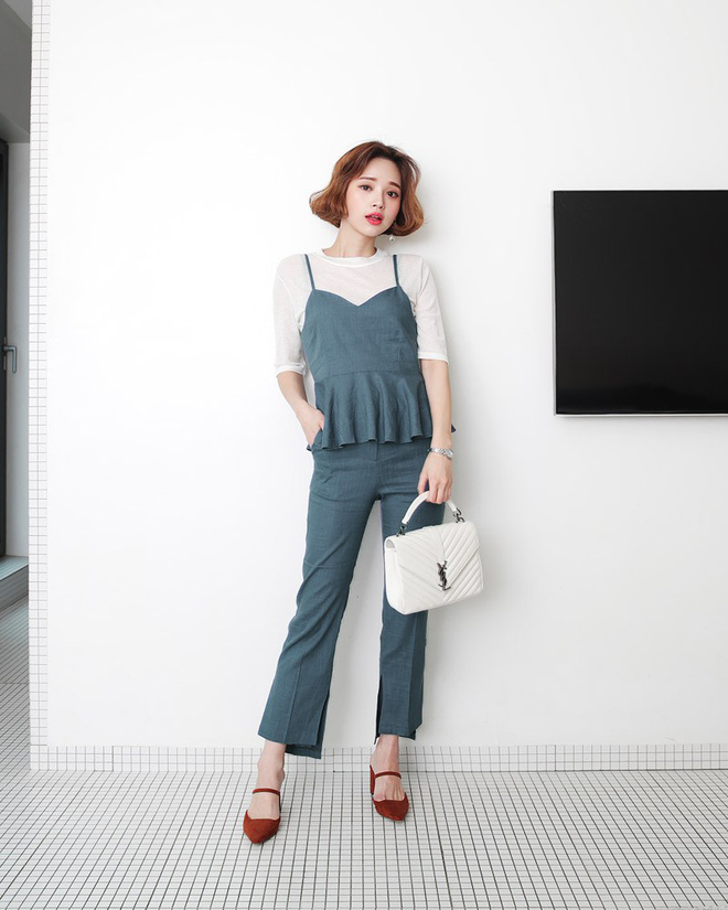 Váy/áo hai dây – những items chống chỉ định mặc đến nơi công sở nay đã có cách diện sao cho chỉn chu và thanh lịch