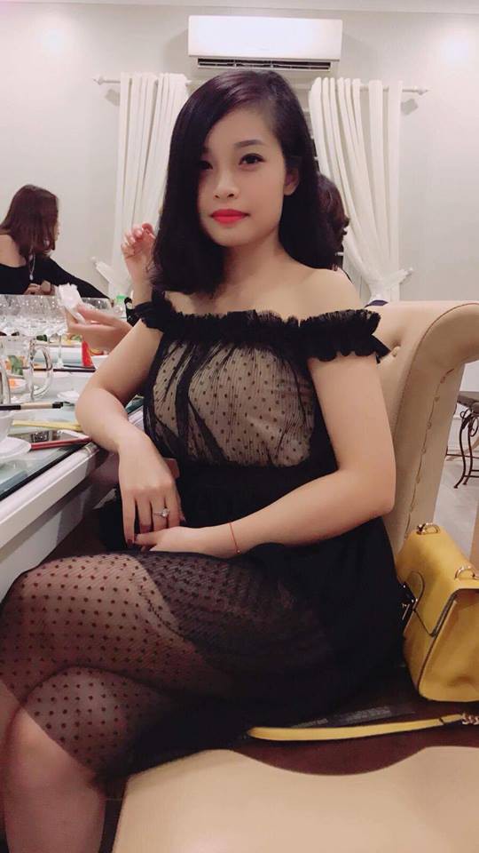 Bị chồng chê bụng như đống giẻ, rách toạc cả váy khi đi ăn cưới, mẹ trẻ quyết giảm cân để xinh đẹp bền vững