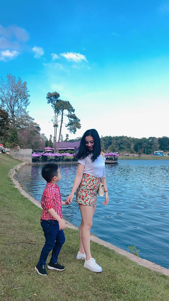 Bị chồng chê bụng như đống giẻ, rách toạc cả váy khi đi ăn cưới, mẹ trẻ quyết giảm cân để xinh đẹp bền vững