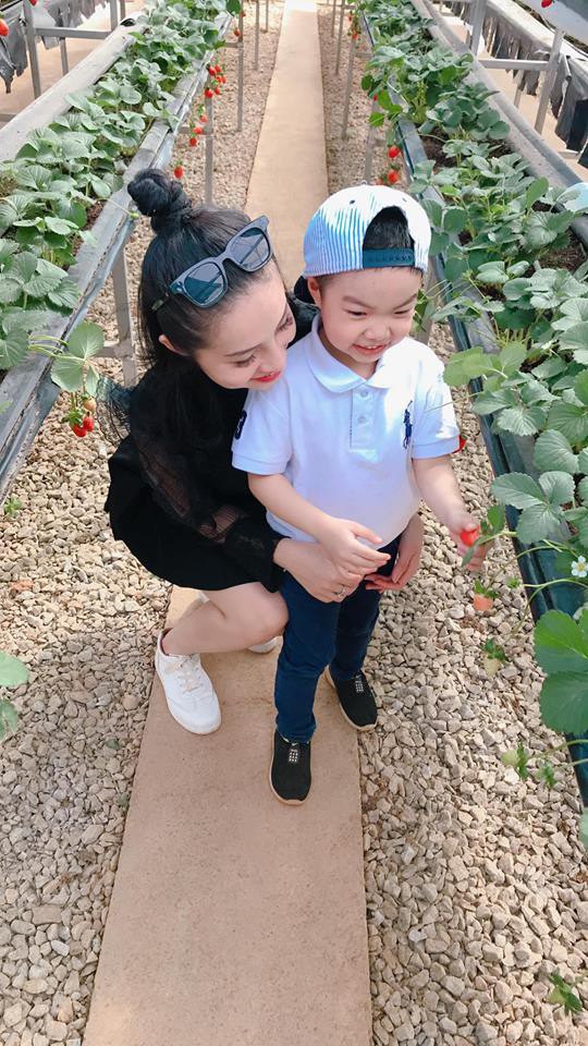 Bị chồng chê bụng như đống giẻ, rách toạc cả váy khi đi ăn cưới, mẹ trẻ quyết giảm cân để xinh đẹp bền vững Bị chồng chê bụng như đống giẻ, rách toạc cả váy khi đi ăn cưới, mẹ trẻ quyết giảm cân để xinh đẹp bền vững