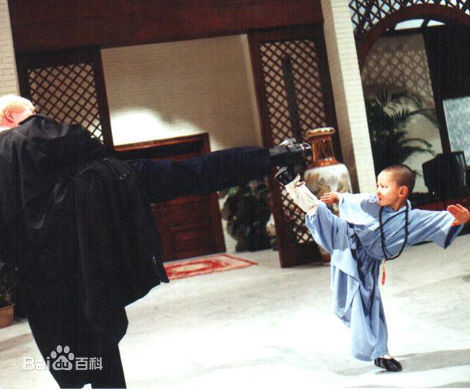 Thích Tiểu Long: Vì sao thần đồng Thiếu Lâm lụi tàn sự nghiệp tuổi 30?