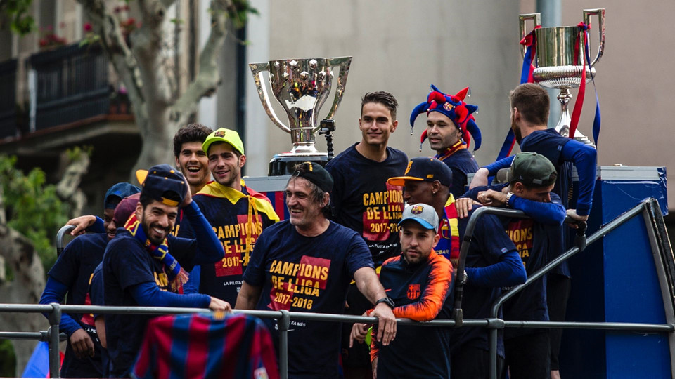 Top 10 CLB châu Âu: Barcelona vững vàng ở vị trí số một