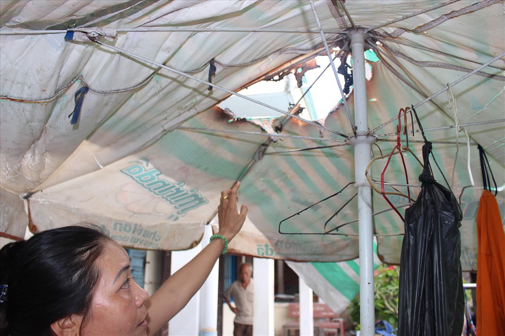 Trực tiếp chứng kiến đồ đạc trong nhà tự bốc cháy như có ma thuật