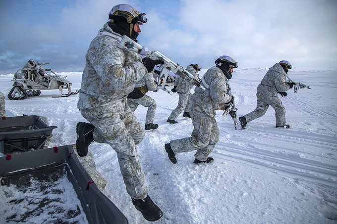 Cuộc diễn tập chống khủng bố tại Bắc Cực của đặc nhiệm Nga