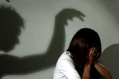 Nghi án thiếu nữ 15 tuổi bị hàng xóm hiếp dâm