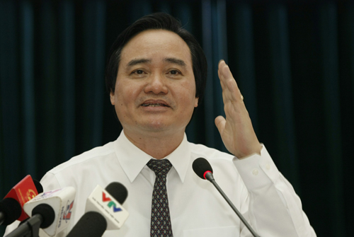 Bộ trưởng Giáo dục: Chuyển học phí thành giá dịch vụ không phải là đổi tên