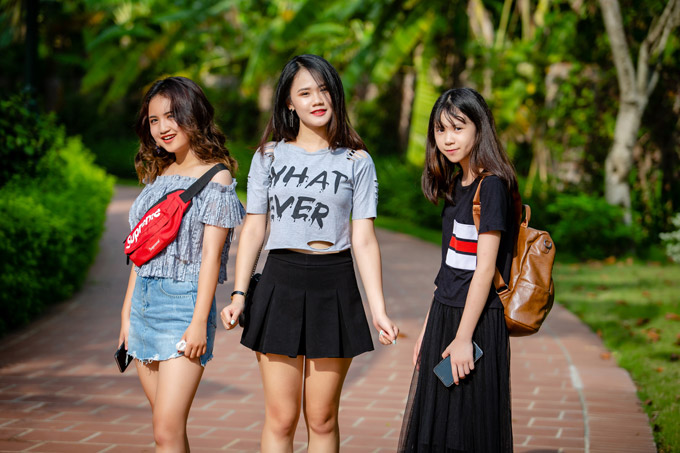 Ba con gái lớn ở tuổi dậy thì của Anh Tú Dưa Hấu