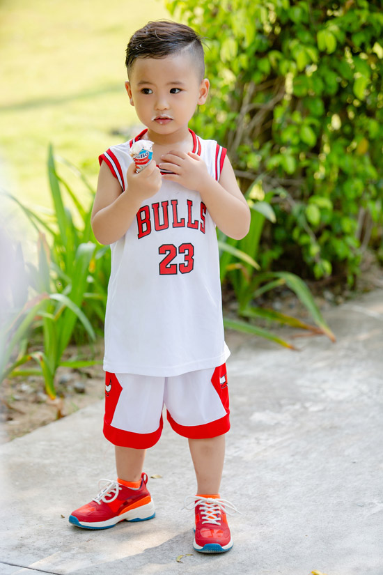 Ba con gái lớn ở tuổi dậy thì của Anh Tú Dưa Hấu