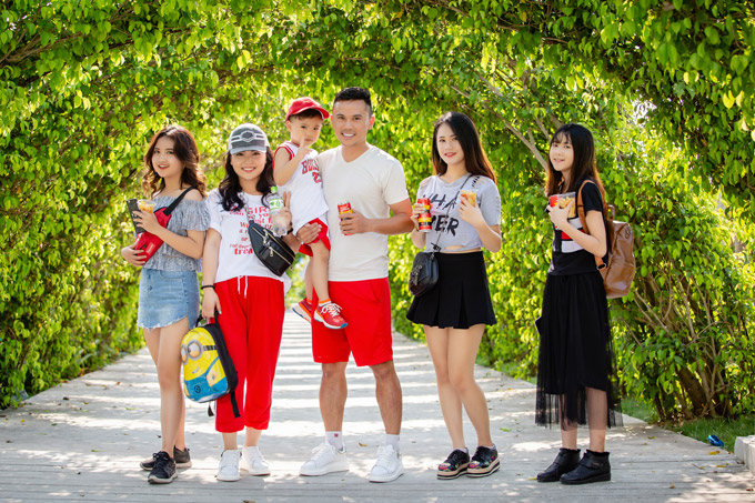 Ba con gái lớn ở tuổi dậy thì của Anh Tú Dưa Hấu