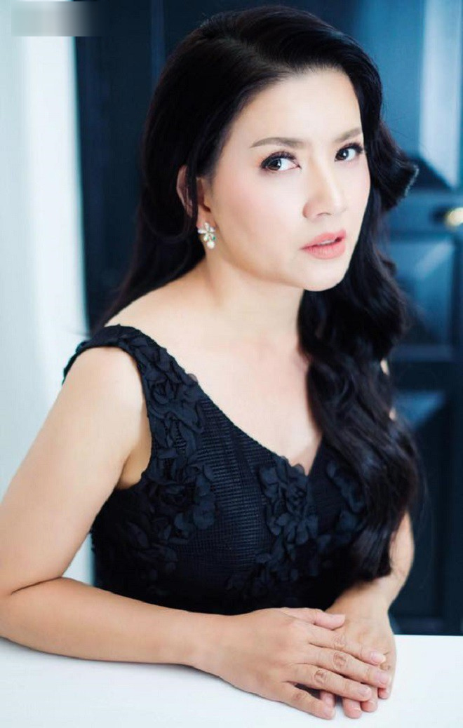 Ngọc Trinh: Có nhiều ngày, trong túi tôi không có nổi một đồng để ăn trưa Ngọc Trinh: Có nhiều ngày, trong túi tôi không có nổi một đồng để ăn trưa