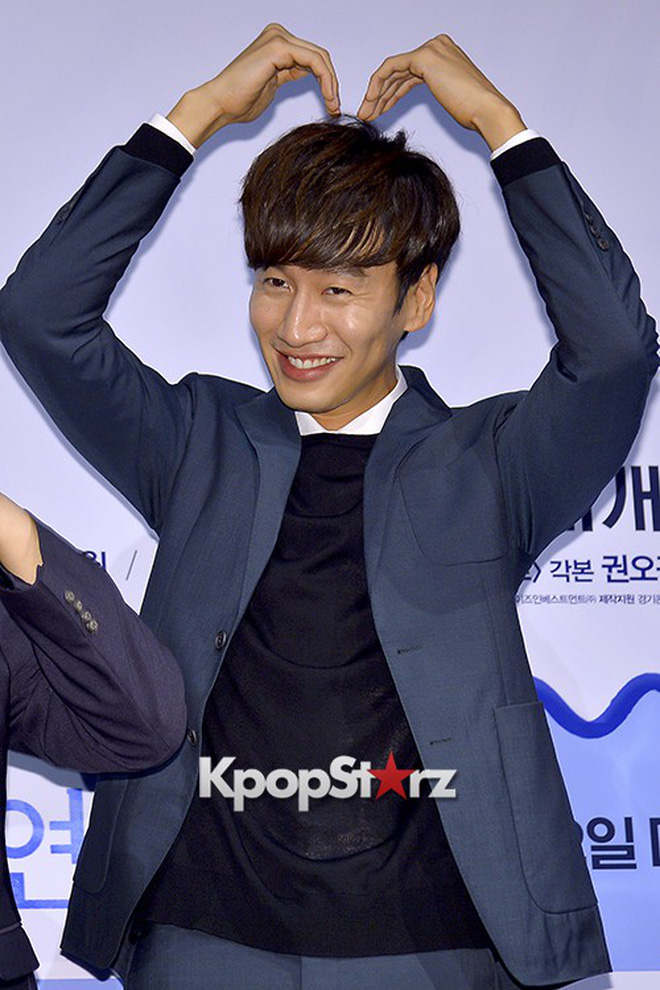 Sau scandal vạ miệng đến mức bị kiến nghị xử tử hình, Lee Kwang Soo xuất hiện với thái độ khác hẳn mọi khi Sau scandal vạ miệng đến mức bị kiến nghị xử tử hình, Lee Kwang Soo xuất hiện với thái độ khác hẳn mọi khi