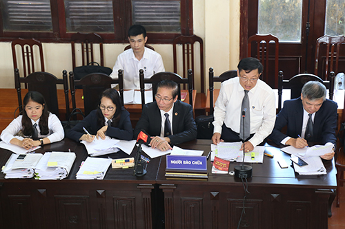 Luật sư đề nghị tòa không trả hồ sơ vụ án bác sĩ Hoàng Công Lương