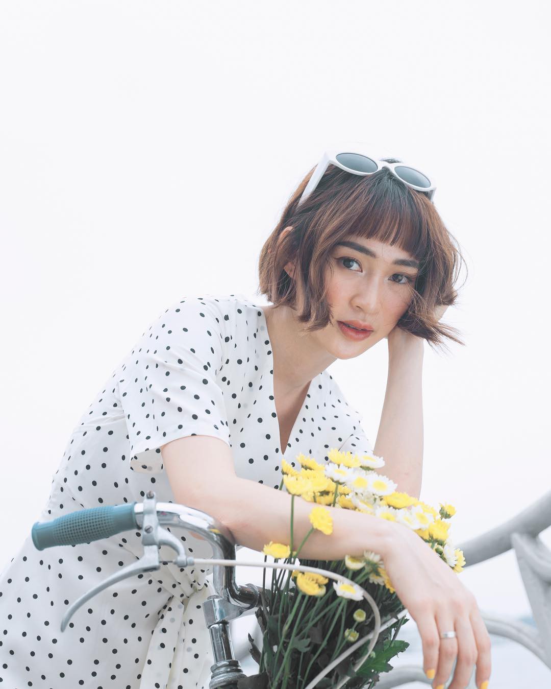 Hàng loạt hot girl Việt đang quay lại với tóc bob, chứng tỏ kiểu tóc quen thuộc này sẽ còn hot dài dài