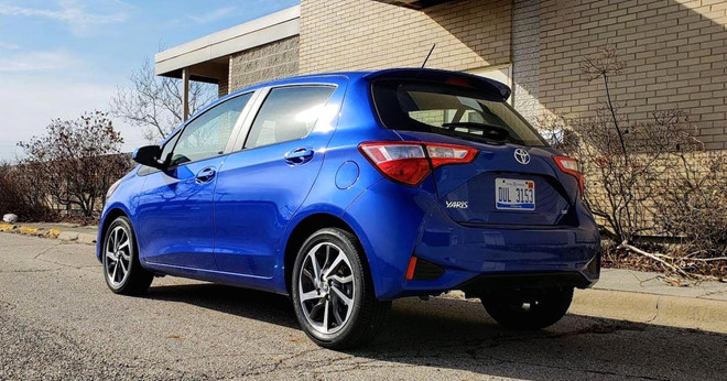 Toyota Yaris 2018 hatchback bị chê yếu và cũ