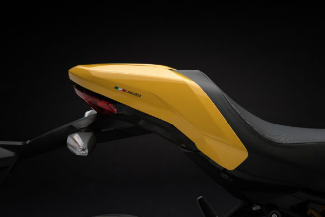 2018 Ducati Monster 821 về Việt Nam, đắt hơn Hyundai i10