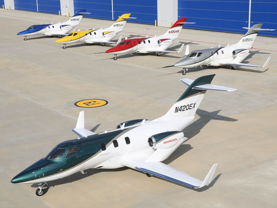 Cận cảnh phi cơ cá nhân HondaJet Elite giá gấp 30 lần chiếc NSX
