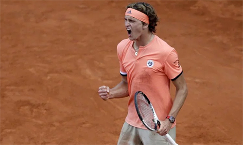 Zverev, Dimitrov, Nishikori cùng thắng ngược sau năm set tại Roland Garros