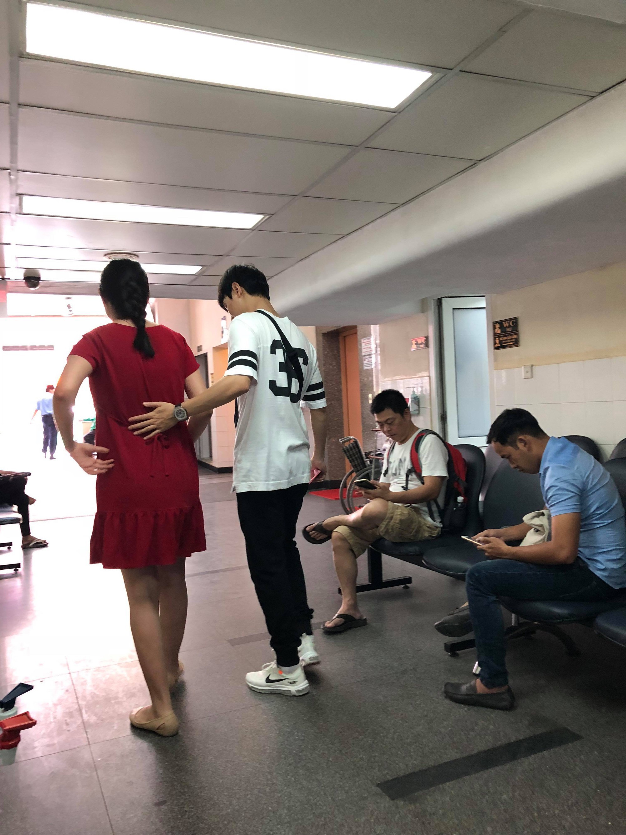 Jay Quân hài hước nói về cuộc sống sau khi được làm bố: Phải chia sẻ vợ với người đàn ông khác mà không thể làm gì