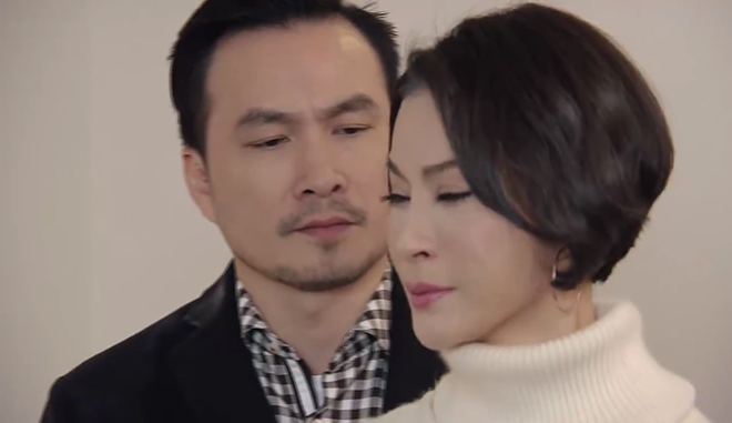 Tình Khúc Bạch Dương tập 33: Quyên trơ trẽn khuyên Vân nên để Hùng đến với mình Tình Khúc Bạch Dương tập 33: Quyên trơ trẽn khuyên Vân nên để Hùng đến với mình