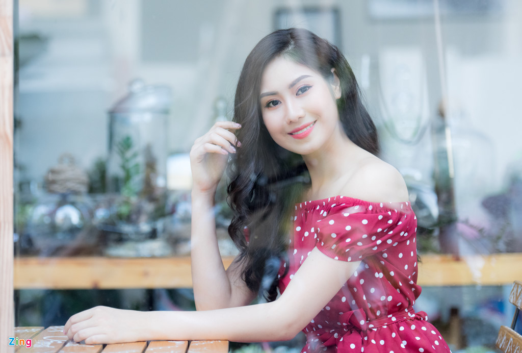 Hoa khôi Nhạc viện 10X: Không có nhu cầu vào showbiz, yêu đại gia